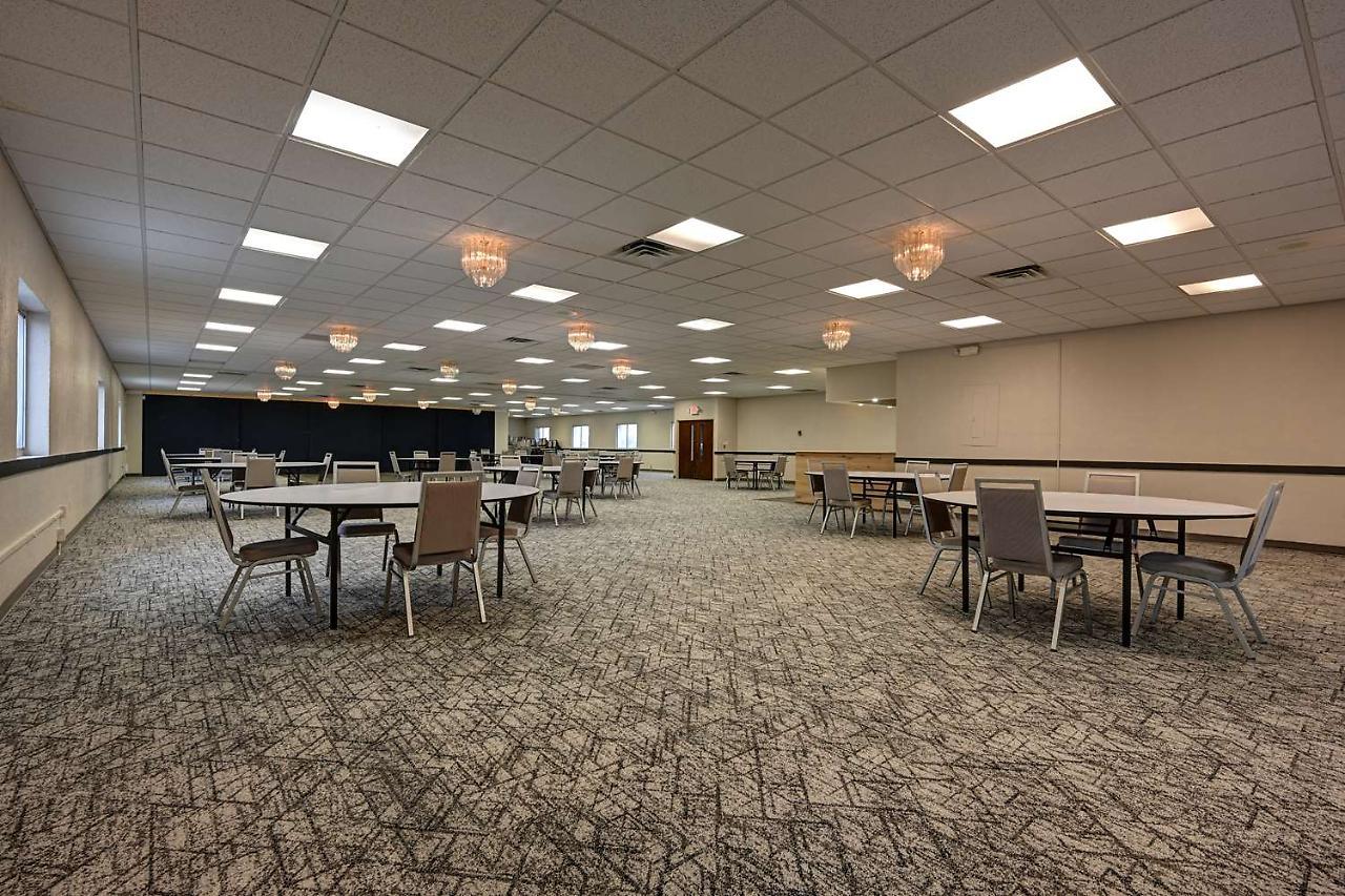 Country Inn & Suites By Radisson, Pierre, Sd Esterno foto