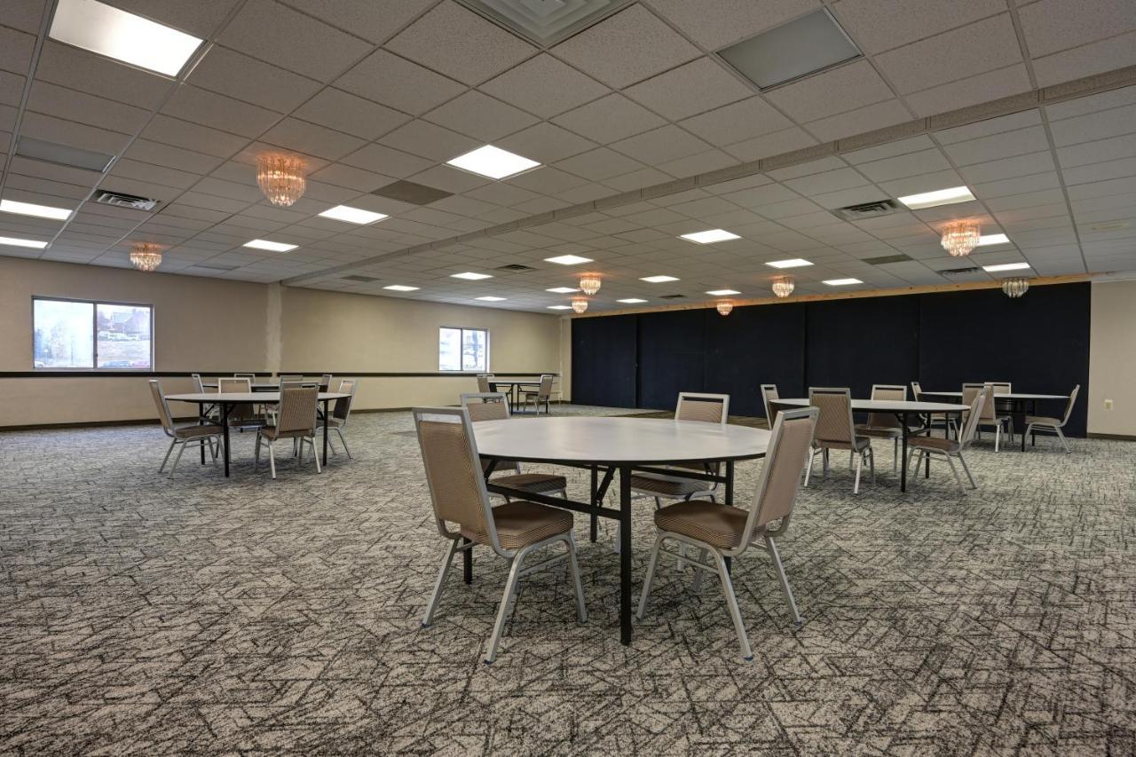 Country Inn & Suites By Radisson, Pierre, Sd Esterno foto