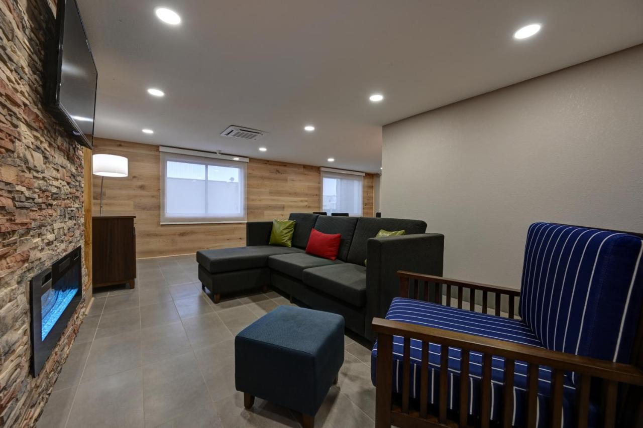 Country Inn & Suites By Radisson, Pierre, Sd Esterno foto
